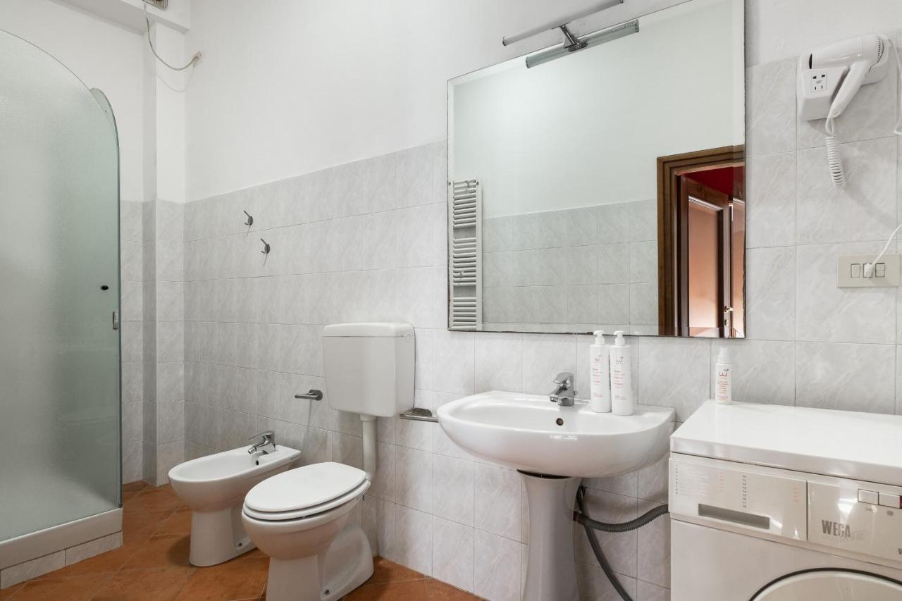 Giorgi Homes - Easy Apartment By Wonderful Italy Bologna Eksteriør billede